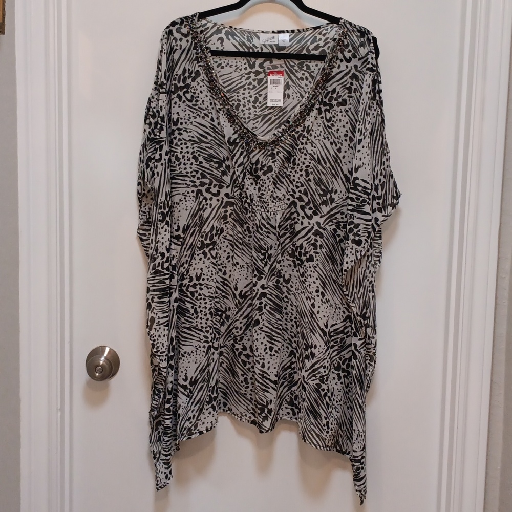 NWT Jaclyn Smith swim cover up